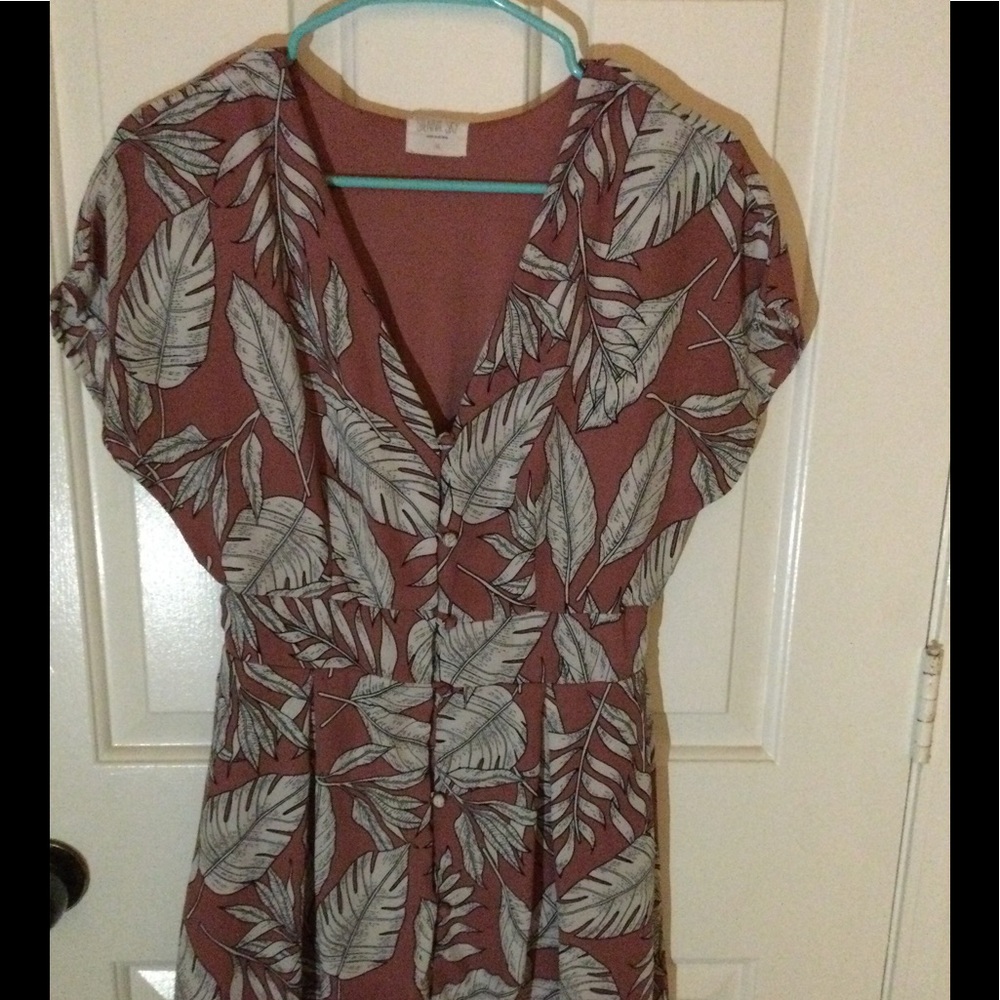 Women’s cute short summery dress